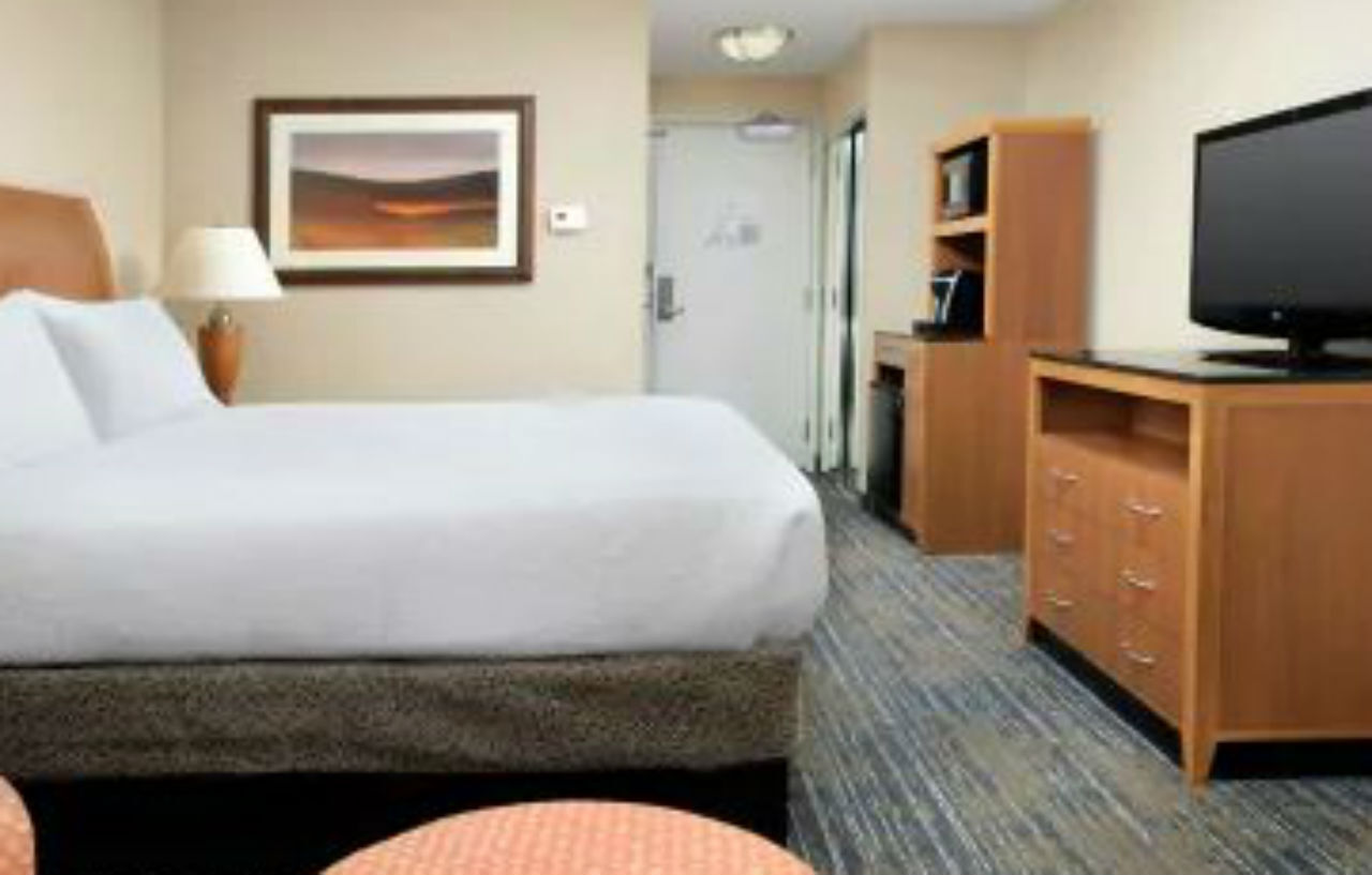 Hilton Garden Downtown 3*